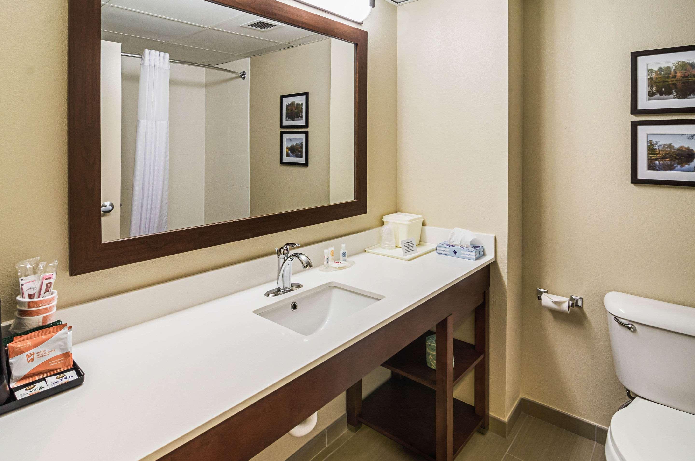 Comfort Inn & Suites Oxford South Ngoại thất bức ảnh
