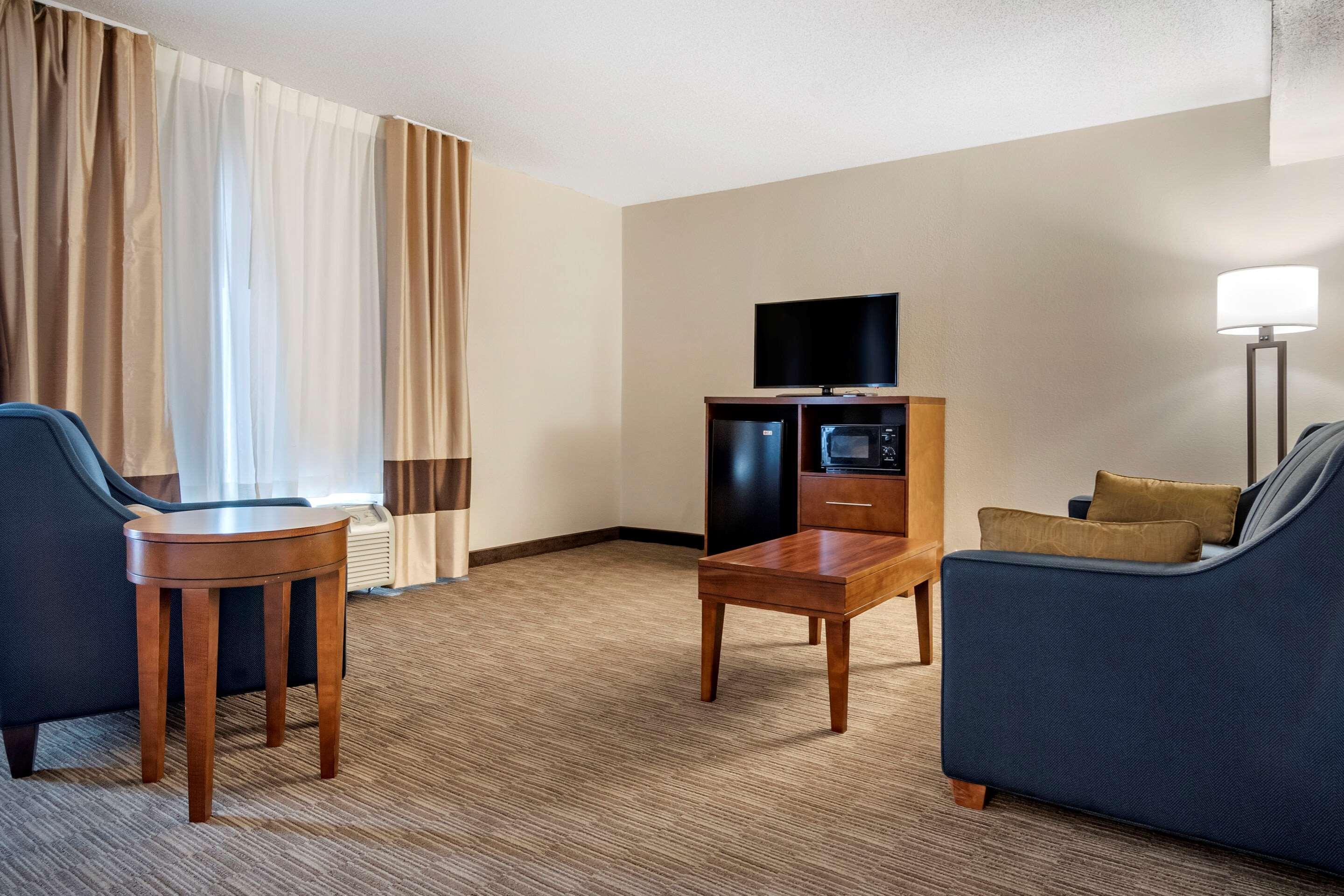 Comfort Inn & Suites Oxford South Ngoại thất bức ảnh