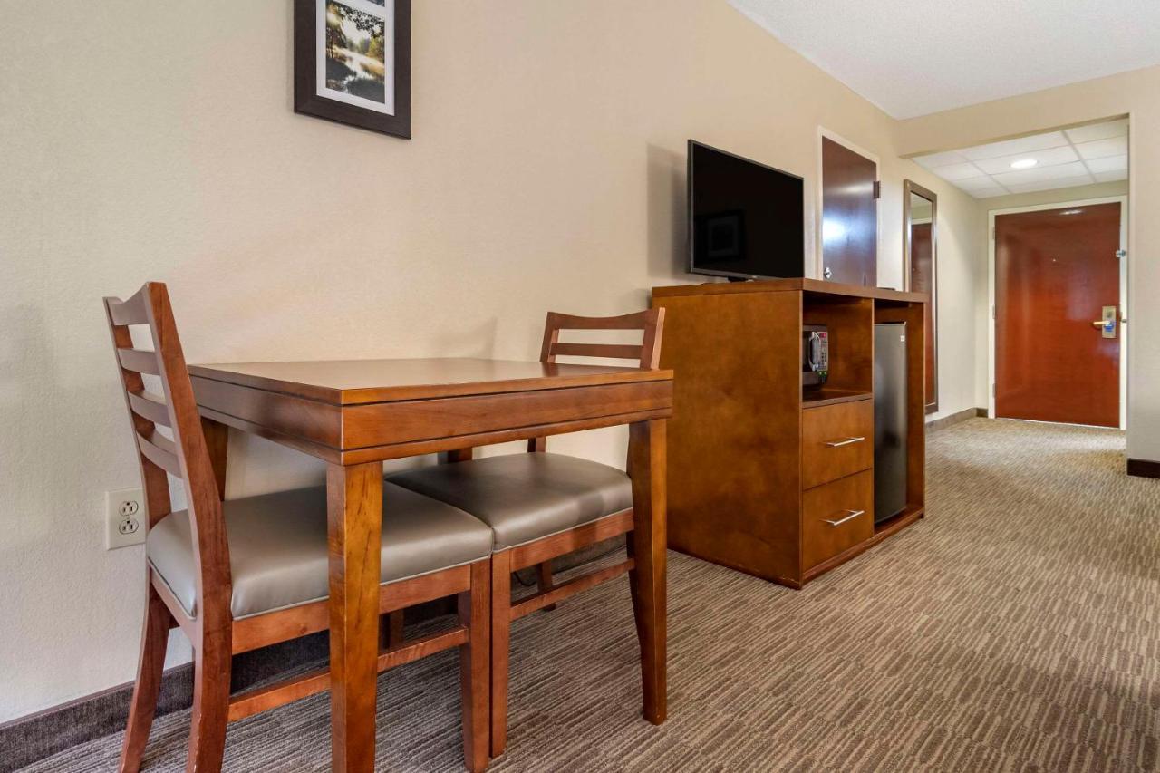 Comfort Inn & Suites Oxford South Ngoại thất bức ảnh