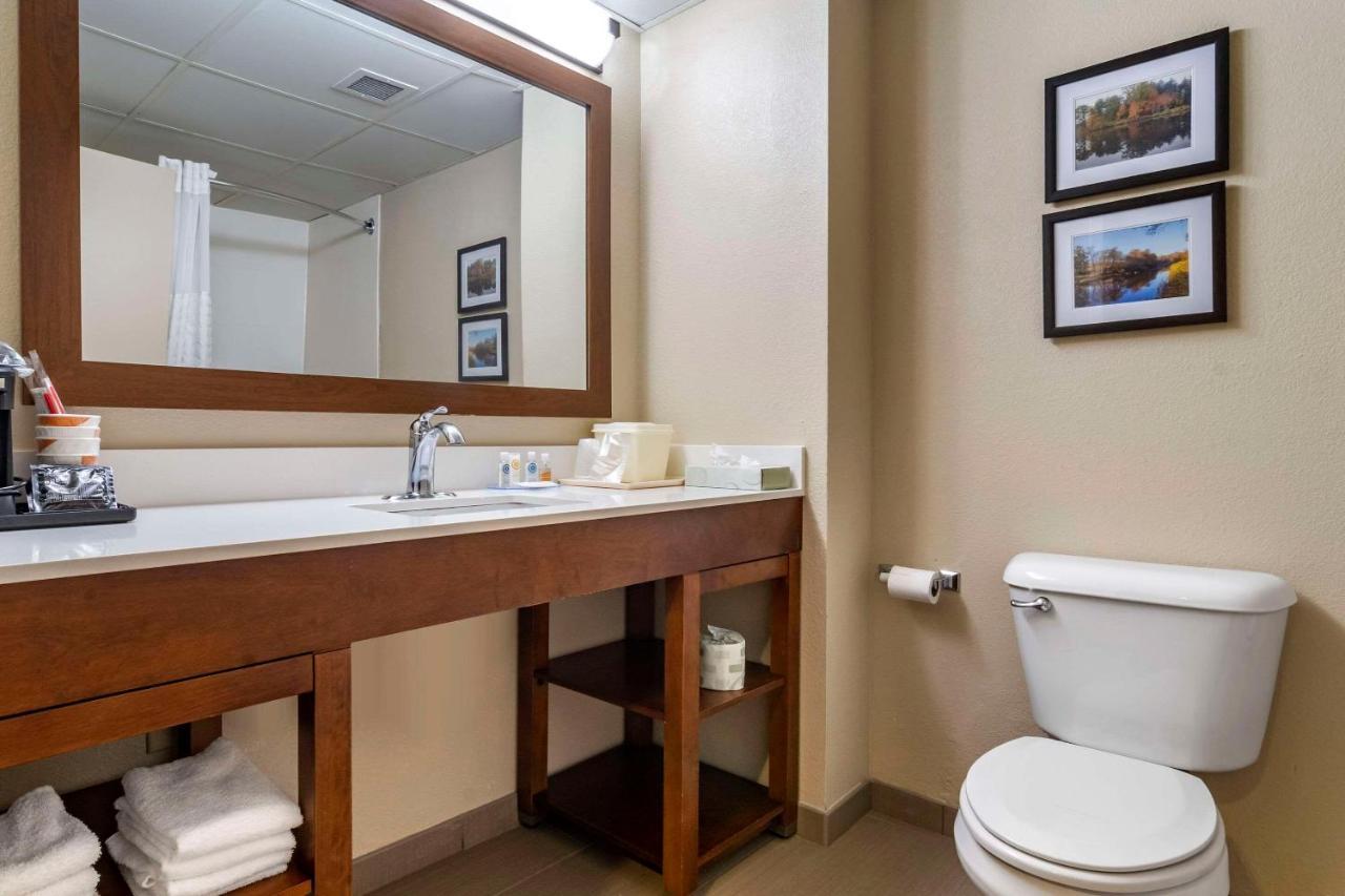 Comfort Inn & Suites Oxford South Ngoại thất bức ảnh