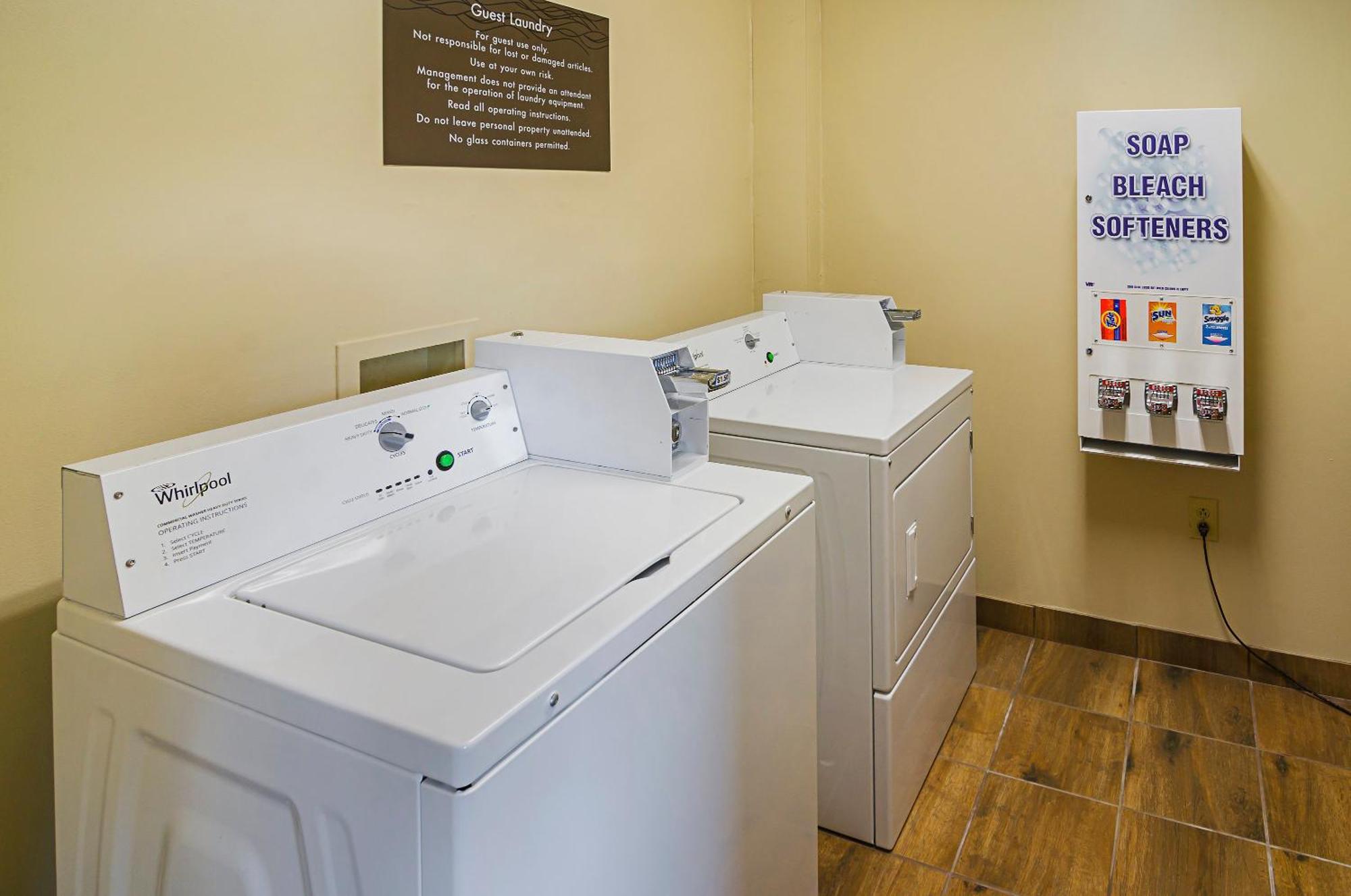 Comfort Inn & Suites Oxford South Ngoại thất bức ảnh